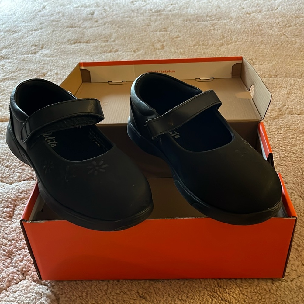 Ped lite diabetic shoes size 9 w